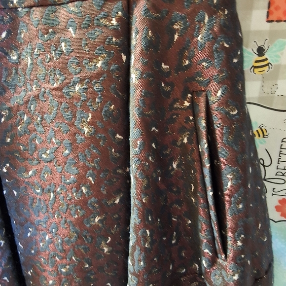 NWT TAYLOR ZIPPERED SLEEVELESS JEWEL NECK ABOVE KNEE FIT + FLARE DRESS - Picture 4 of 12